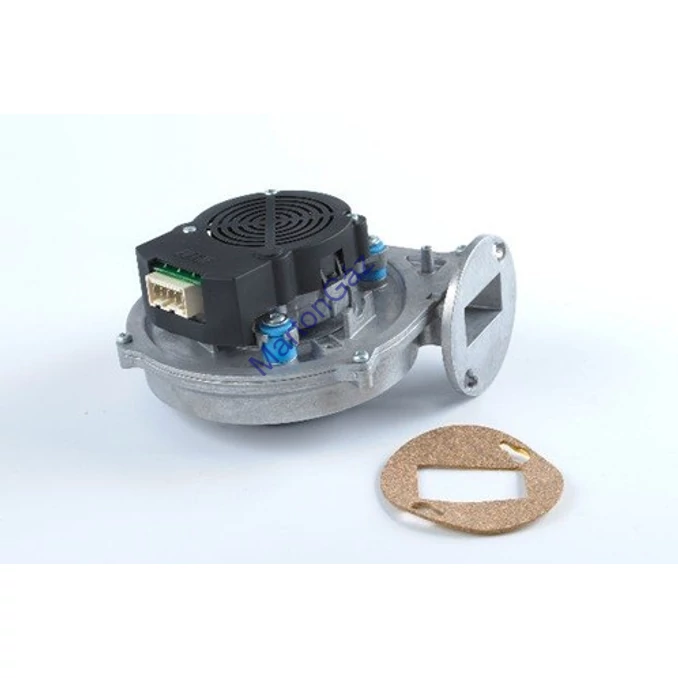 Ariston CARES PREMIUM EU 24 ventilátor 65114234